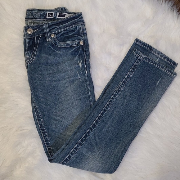COPY - Miss Me sunny skinny distressed jeans 26 - Picture 13 of 15
